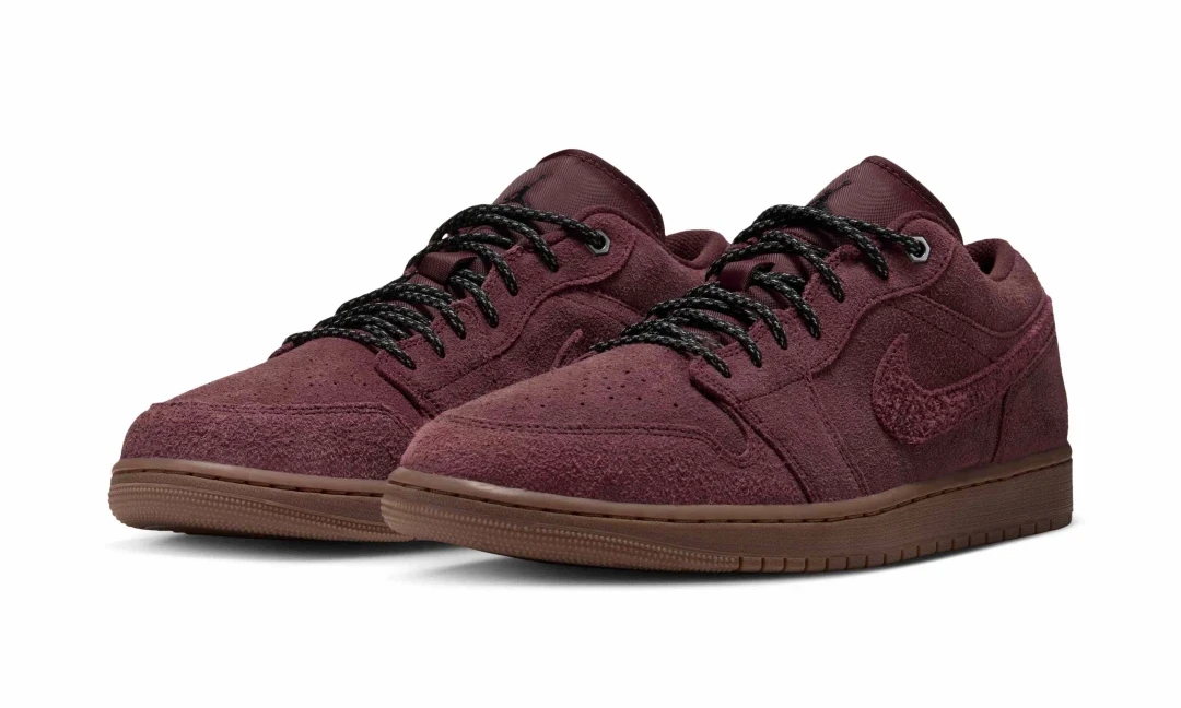 Air Jordan 1 Low Dark Team Red full suede side