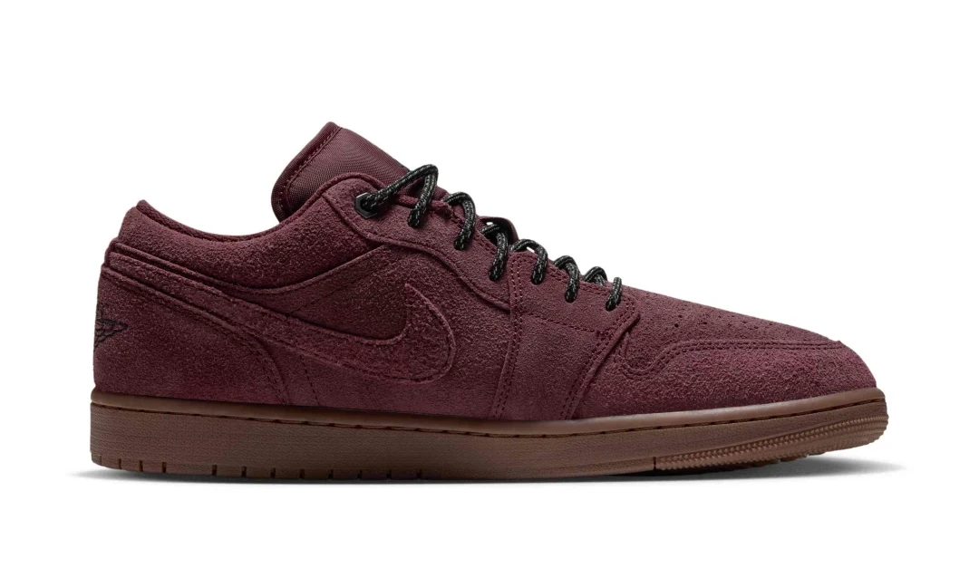 Air Jordan 1 Low Dark Team Red top down