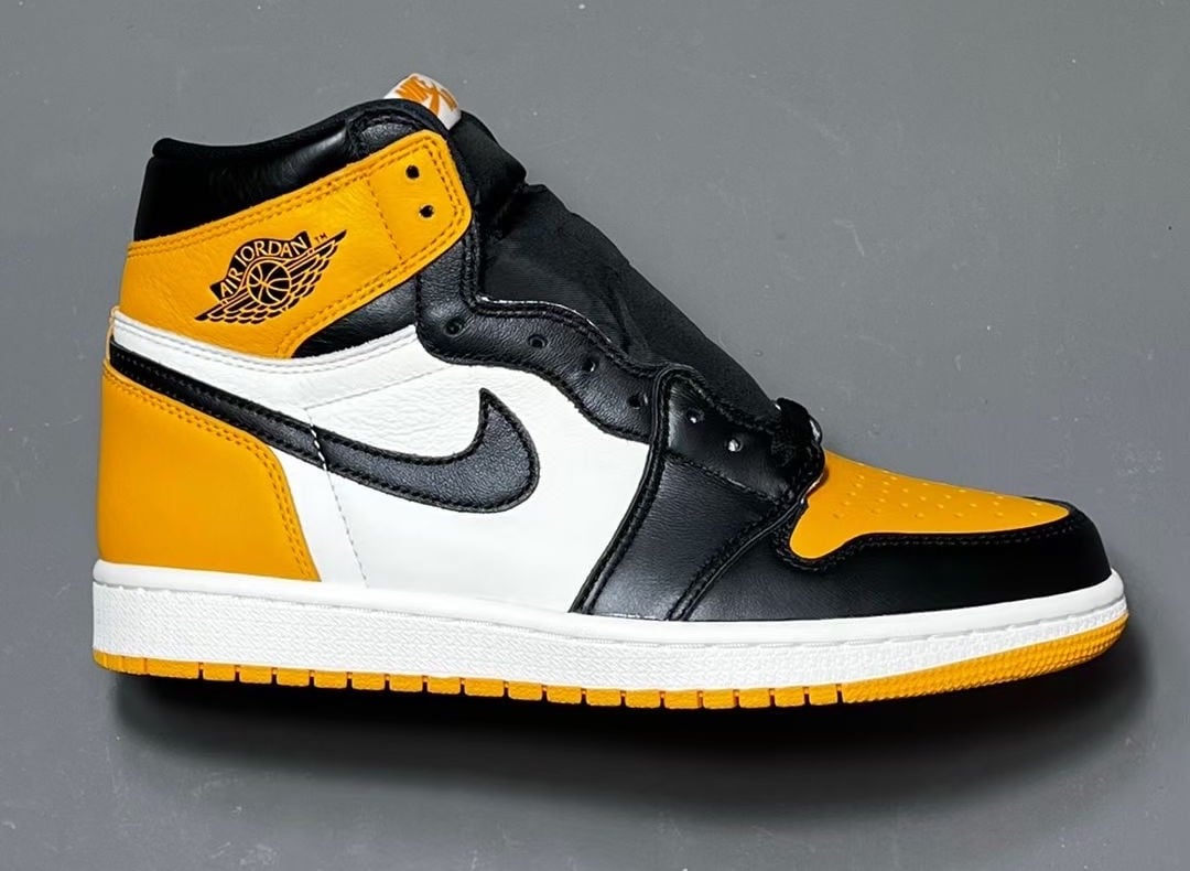 Air Jordan 1 Yellow Toe lateral side view