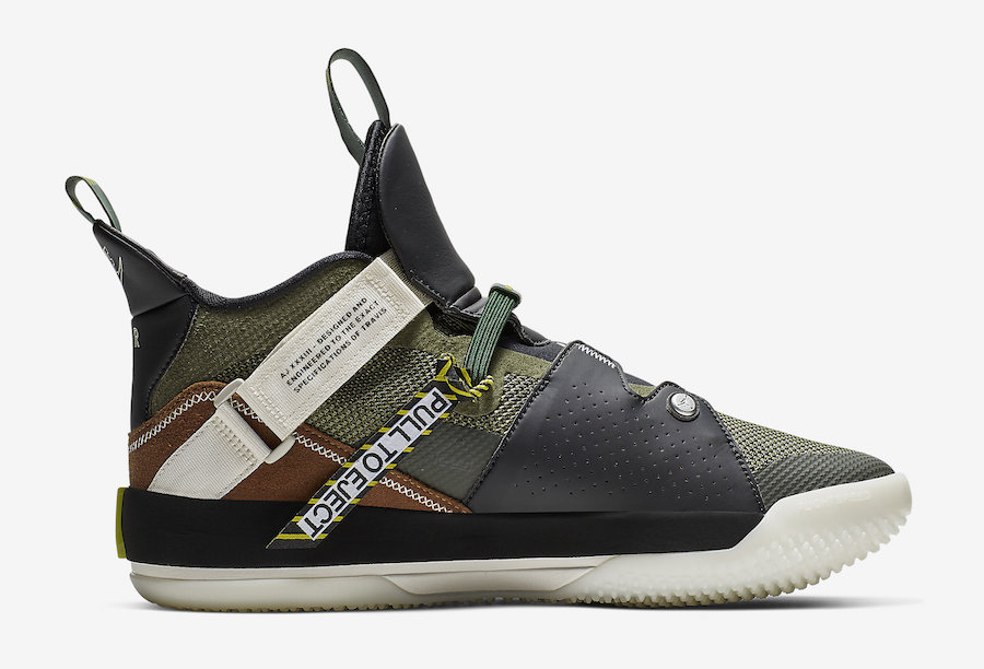 Air Jordan XXXIII Travis Scott CD5965-300 detailed product shots