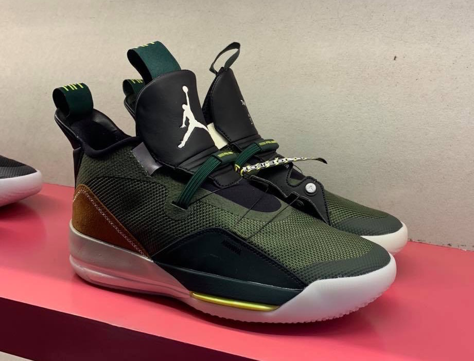 Air Jordan XXXIII Travis Scott CD5965-300 release date pricing info card