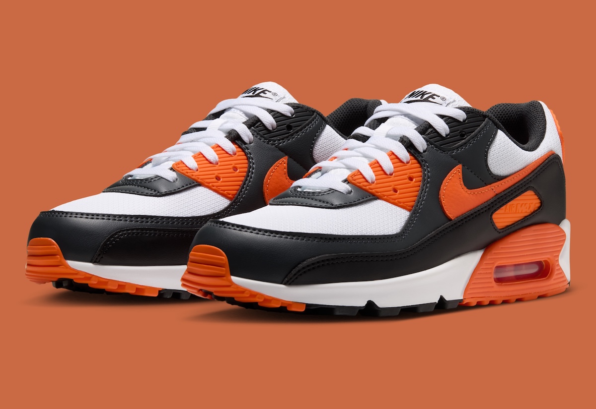 Nike Air Max 90 Halloween JA1015-100 top down view showing color blocking