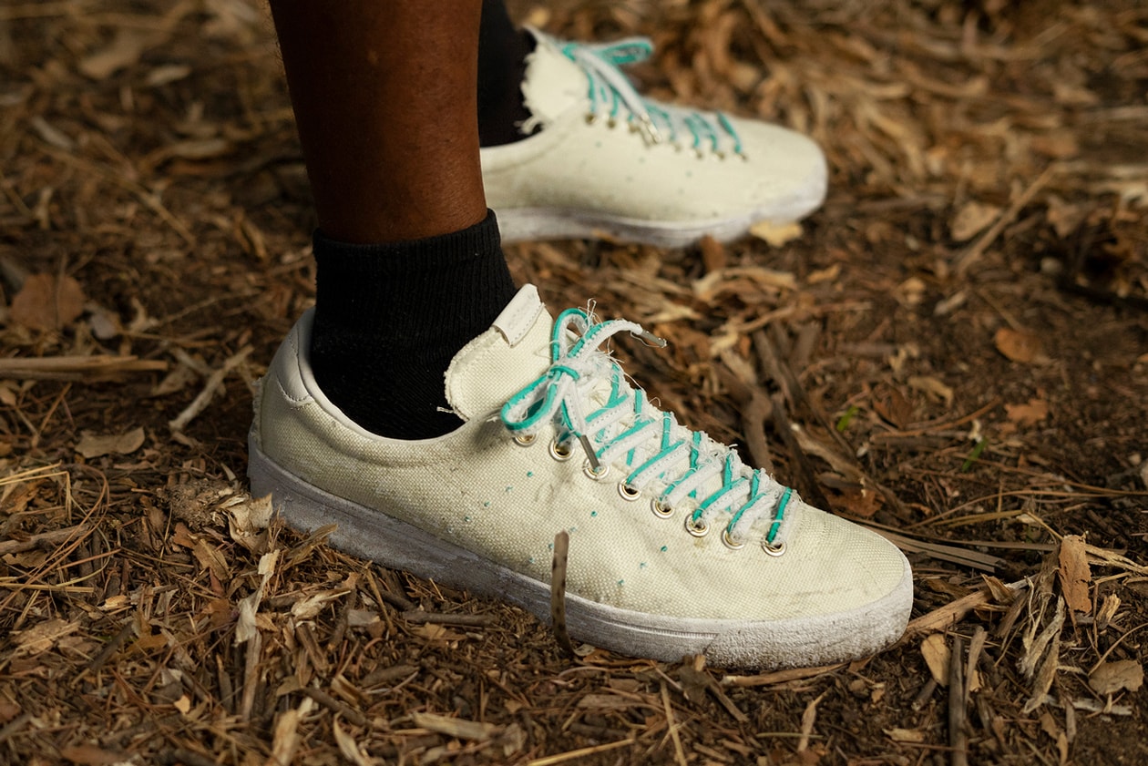 Donald Glover x adidas Lacombe off white teal laces