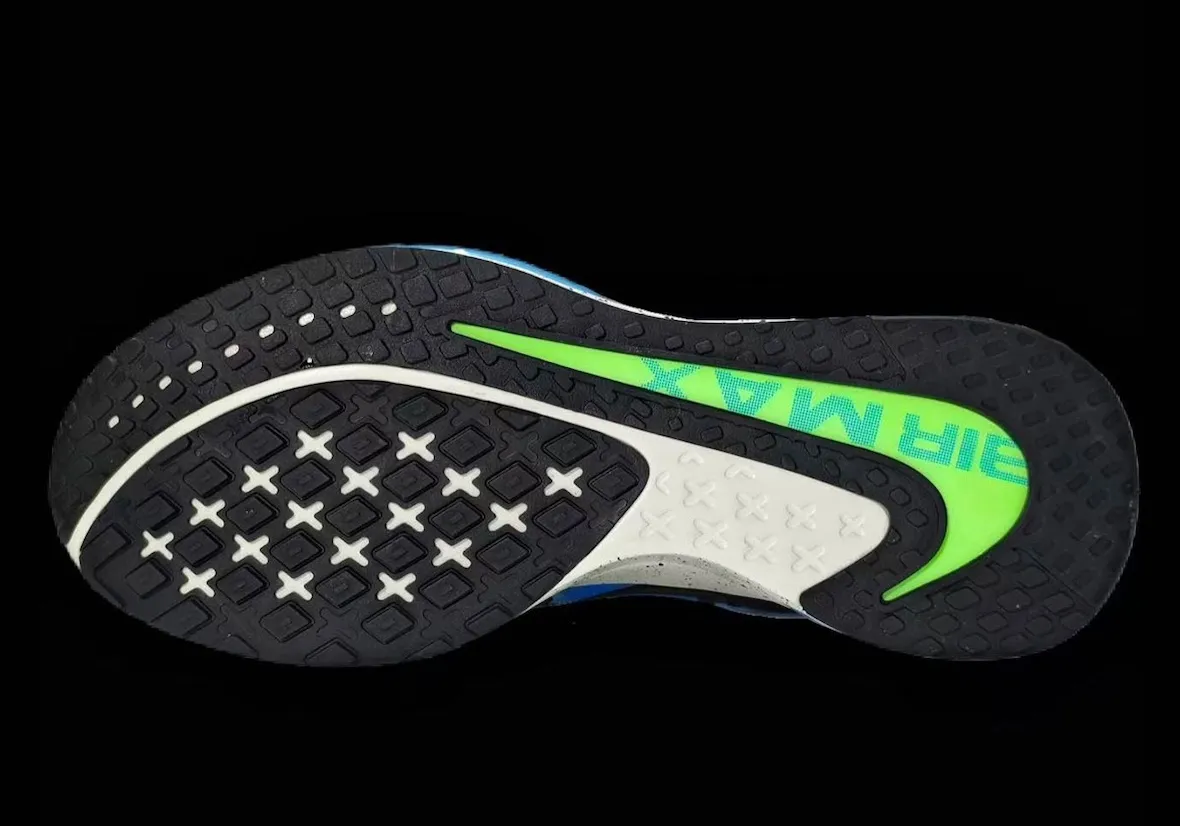 Nike Air Max Metro outsole detail with green branding