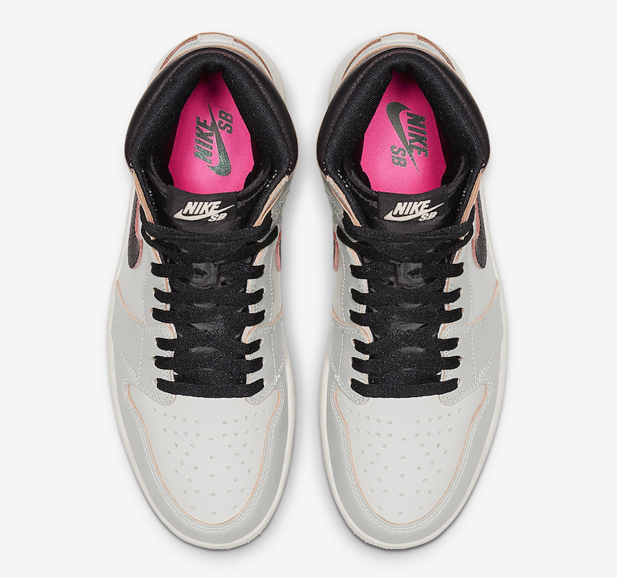 Nike SB x Air Jordan 1 Light Bone back heel detail