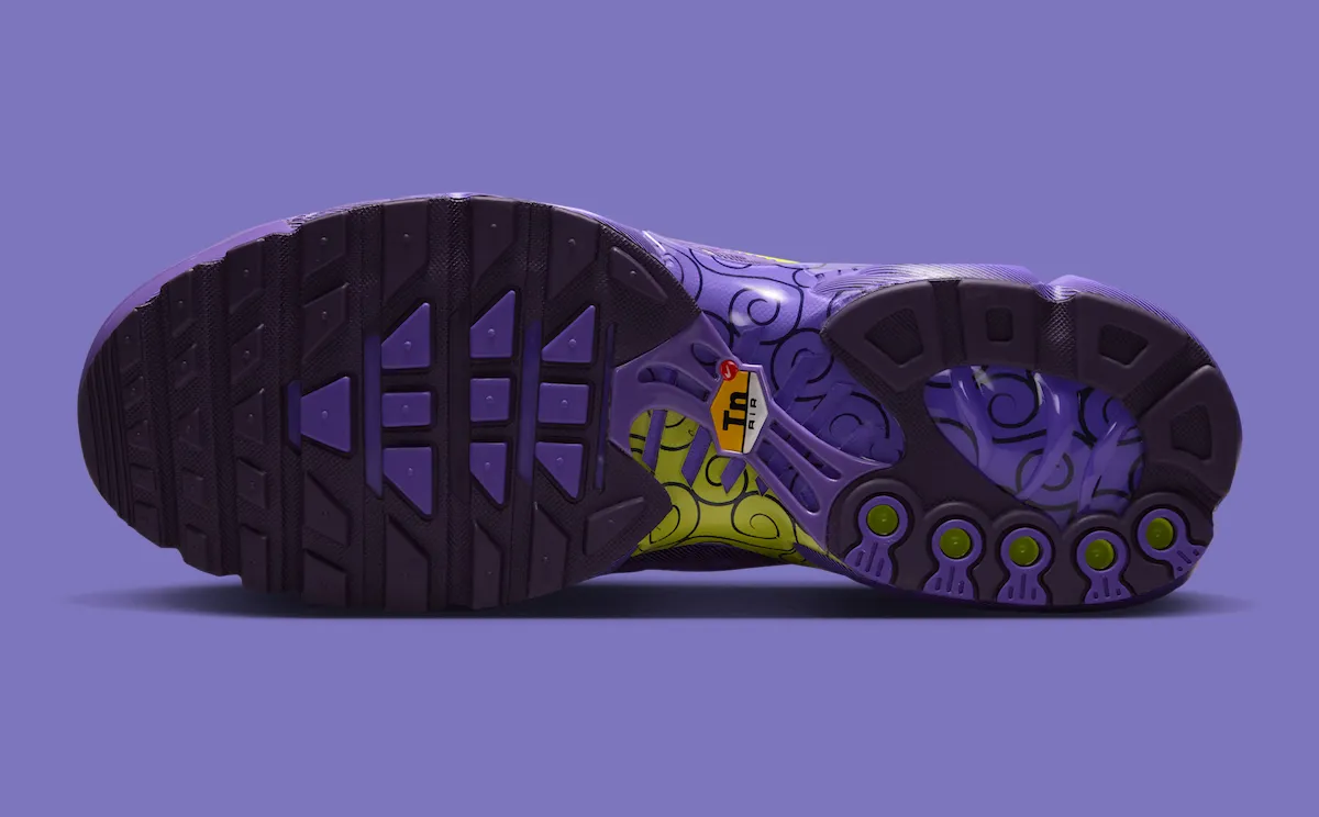 One Piece x Nike Air Max Plus Gomu Gomu tongue branding with One Piece logo