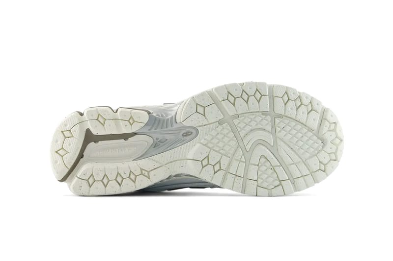 New Balance 1906R White full pair side view