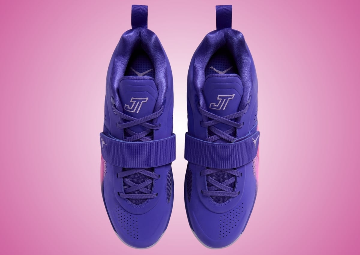 Jordan Tatum 5 Sunrise outsole