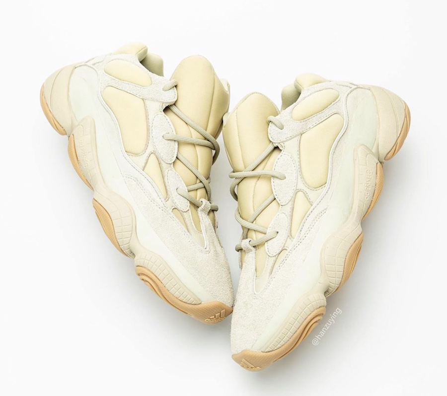 Yeezy 500 Stone top down pair view