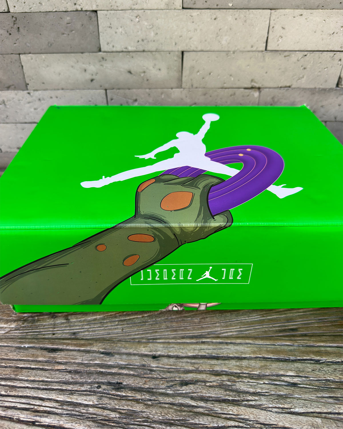 Air Jordan 11 Green Screen special packaging box with Monstars and Tune Squad branding